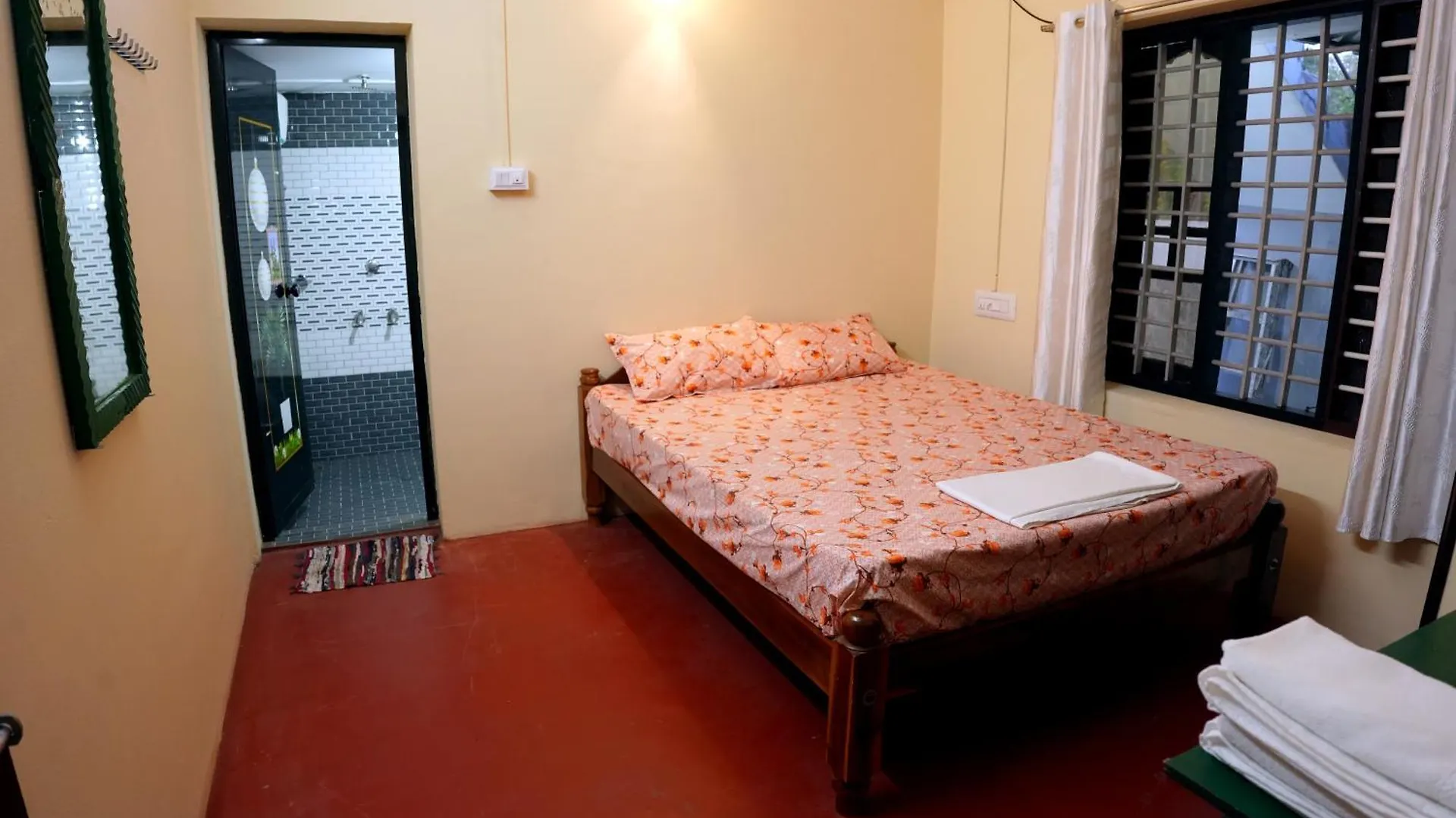 Jeehaa Homestay Alappuzha Oda ve Kahvaltı
