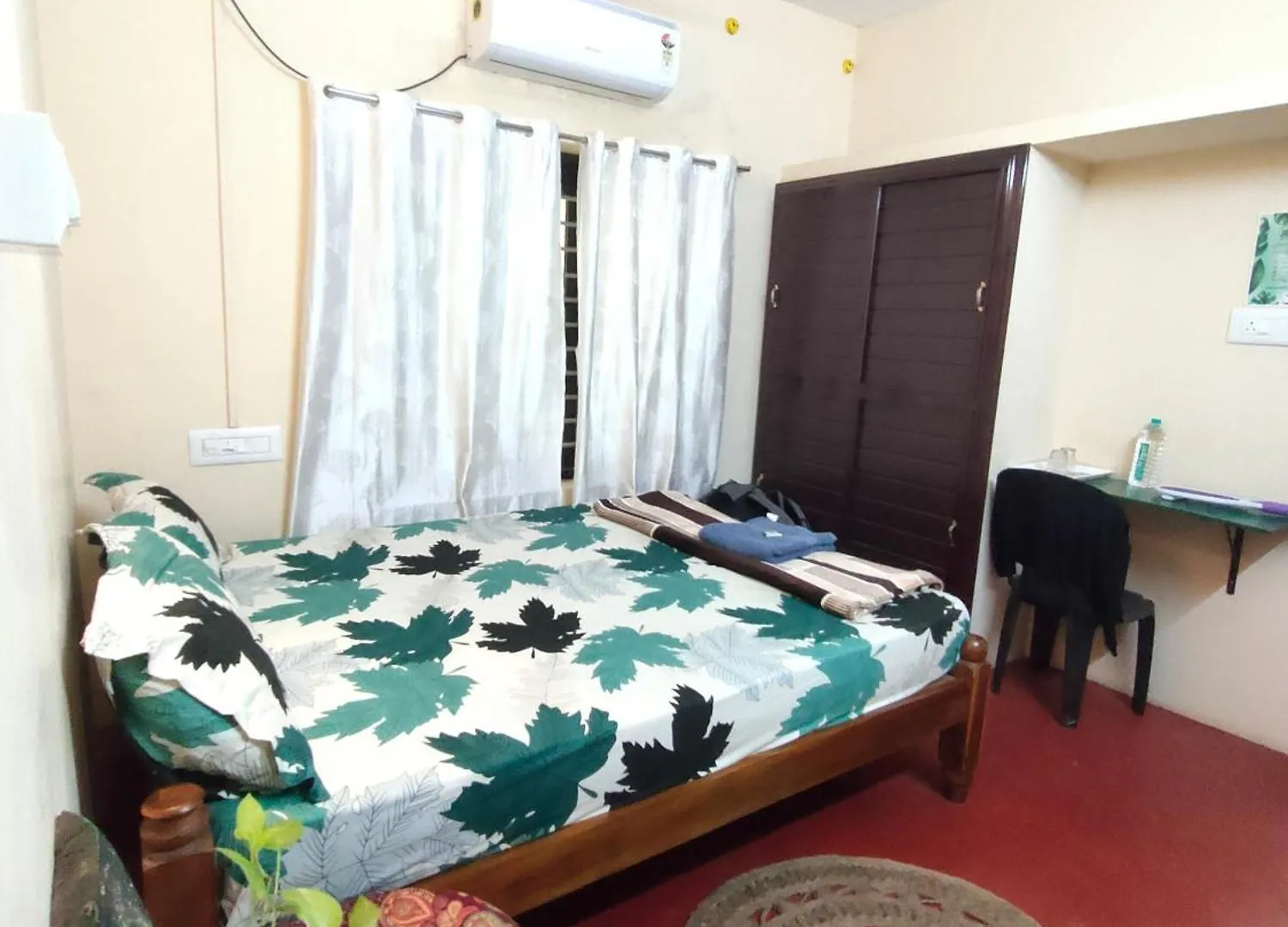 Jeehaa Homestay Alappuzha Oda ve Kahvaltı